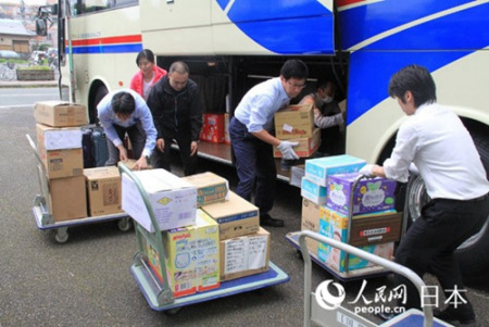 岐阜縣華人募集的救災物資送至熊本縣政府 岐阜縣華人募集的救災物資送至熊本縣政府