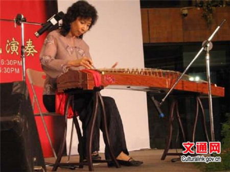 王昌元古箏演奏 王昌元古箏演奏