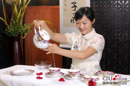 法國(guó)茶席：西子玫瑰