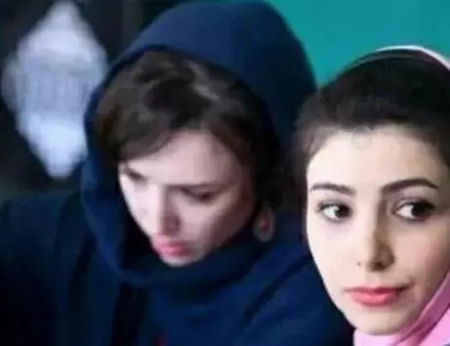 報(bào)道中說，由于戰(zhàn)爭等歷史問題，德黑蘭非常缺少壯年男性，所以老人寧愿把女兒嫁給中國小伙這樣的外國人，也不想招個(gè)本地的大齡男士當(dāng)女婿