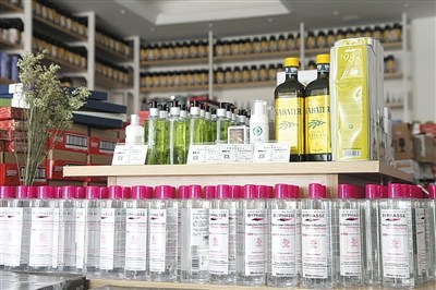 進(jìn)口商品展示。 