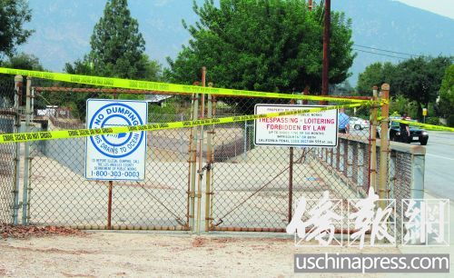 被封鎖的河道入口。(美國《僑報》/翁羽 攝)