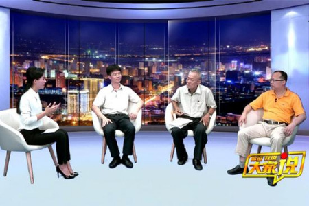 該市紀委宣傳部部長應邀參加“你說我說大家說”第82期“家規(guī)家訓”節(jié)目現(xiàn)場