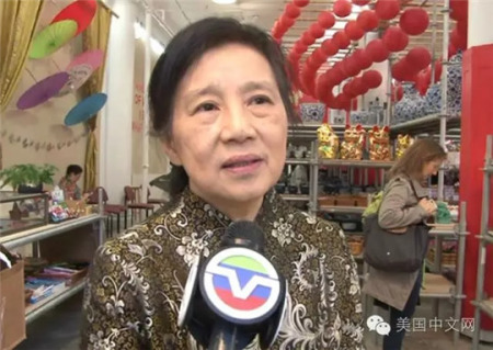 珠江百貨創(chuàng)始人之一朱敬業(yè)接受本網(wǎng)采訪。（美國(guó)中文網(wǎng)記者周陽攝）