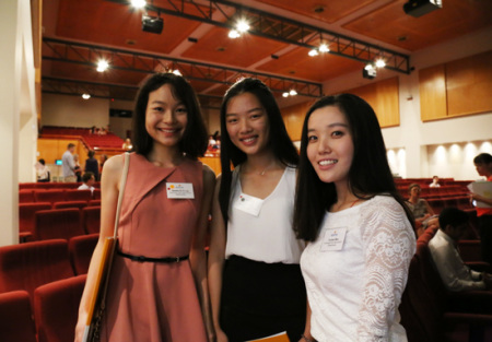 數(shù)學(xué)科目的3朵金花。(本報(bào)攝影)