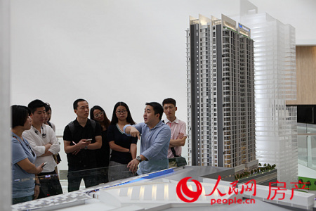 馬來西亞以相對中國一線城市較低的房價，成為中國人海外投資、置業(yè)的新寵。人民網(wǎng) 伍振國/攝