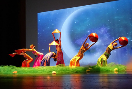 休斯敦華星藝術(shù)團演出現(xiàn)場