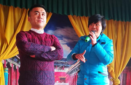 劉建華，晉中祁太秧歌藝術(shù)團(tuán)團(tuán)長(zhǎng)，坐在臺(tái)下的他卻心情頗為復(fù)雜……