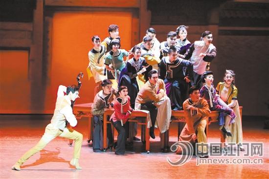 《沙灣往事》用舞蹈演繹了一段傳奇故事。