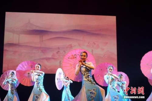 舞蹈表演《美人吟》。 <a target='_blank' >中新社</a>記者 付強(qiáng) 攝