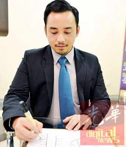 沙菲會(huì)把孩子送華小就讀，學(xué)習(xí)中華文化。