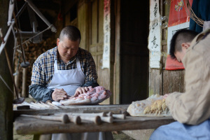 傳統(tǒng)石雕雕刻小場景