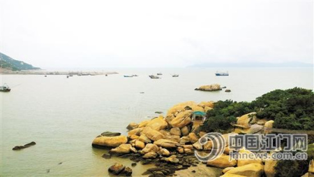 古舟島已修好了棧道、索橋等設(shè)施。