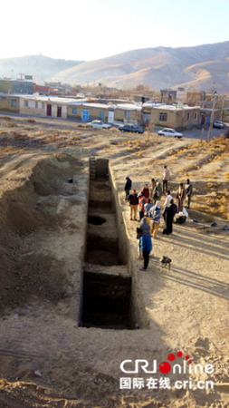 中伊聯(lián)合考古隊在考古現(xiàn)場