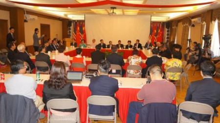 洛杉磯僑學(xué)界舉辦座談會，熱議中美元首會晤。圖為座談會現(xiàn)場（中國駐洛杉磯總領(lǐng)事館網(wǎng)站）