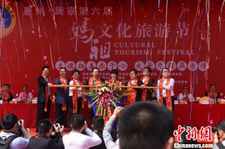 廣東惠東巽寮第六屆媽祖文化旅游節(jié)開幕?！↑S少卿　攝