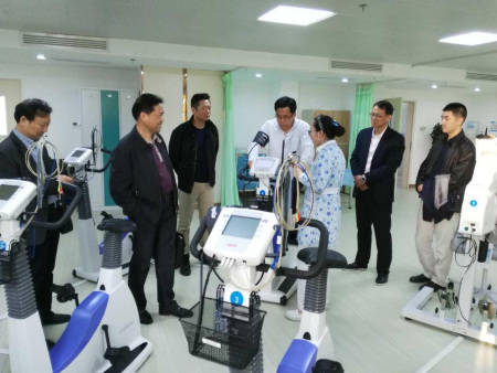 詳細(xì)了解醫(yī)院相關(guān)工作進(jìn)度。