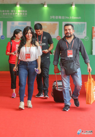 博覽會吸引了不少國外客商。 記者_董嚴軍 攝