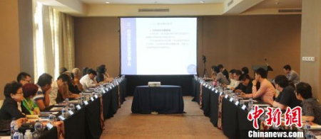 圖為領(lǐng)保聯(lián)絡(luò)員知識培訓(xùn)。林永傳　攝