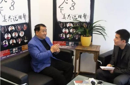 姜昆接受《歐洲時(shí)報(bào)》專訪。