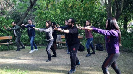 希臘雅典的“公園武”正悄然開啟。(圖片來源：中國僑網(wǎng))