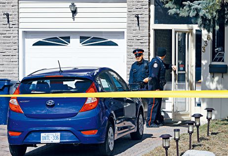 這宗倫常慘案于2013年3月31日被揭發(fā)，警方發(fā)現(xiàn)一男一女伏尸在士嘉堡一獨(dú)立屋內(nèi)。 （加拿大《星島日?qǐng)?bào)》數(shù)據(jù)圖片）