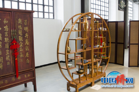 展品展示。(意大利米蘭龍甲教育供圖) 