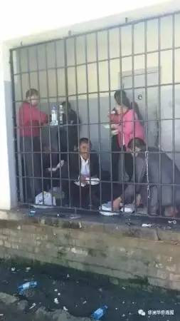 被關押的中國公民。圖片來源：非洲華僑周報