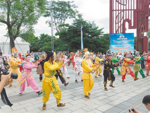 潮州文理英歌舞。