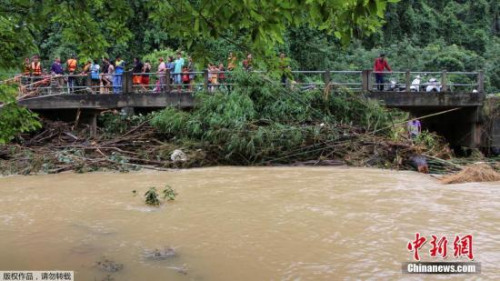 資料圖：泰國南部暴雨水災(zāi)。