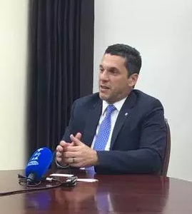 巴拿馬副外長(zhǎng)因卡皮耶接受<a target='_blank' >中新社</a>記者采訪 紫娟 攝