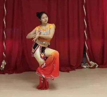 (南非約堡華星藝術團黃晶晶) (南非約堡華星藝術團黃晶晶)