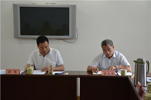 顧元周主任介紹夏令營活動背景及意義