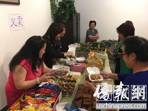 灣區(qū)各界紛紛奉獻(xiàn)愛心。(美國《僑報(bào)》/于麗娜 攝)