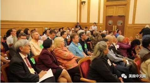 公聽會(huì)現(xiàn)場。（美國中文網(wǎng)/賀天 攝)