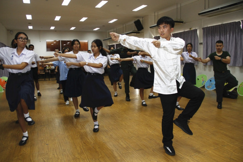 學(xué)五禽戲感受古人智慧。