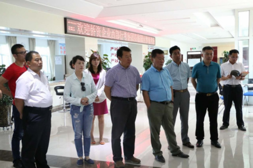 考察兵團(tuán)烏魯木齊工業(yè)園 考察兵團(tuán)烏魯木齊工業(yè)園