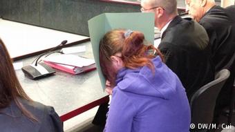 女被告的“部分認(rèn)罪”，增加了庭審的復(fù)雜度（德國(guó)之聲中文網(wǎng)）