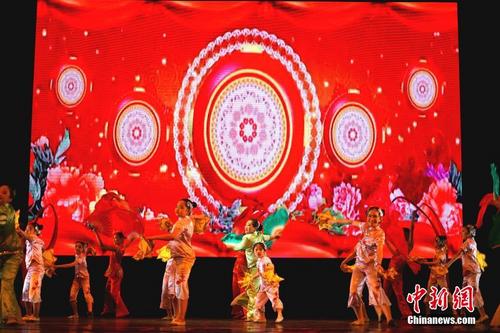 中秋國慶慰僑晚會將《文化中國》帶進(jìn)菲律賓