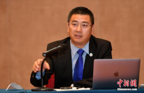 9月10日，非洲華文傳媒集團(tuán)、環(huán)球廣域傳媒集團(tuán)總裁南庚戌發(fā)表演講。<a target='_blank' >中新社</a>記者 呂明 攝