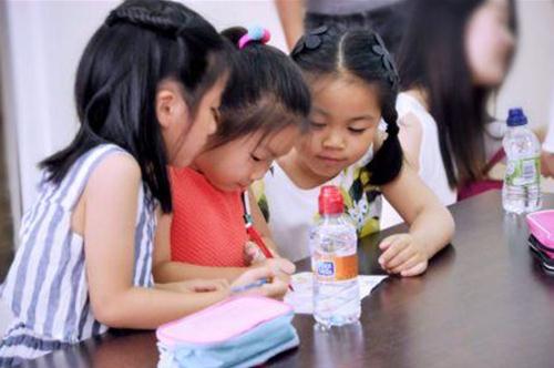 (西班牙《歐華報》)