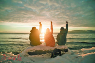 貝加爾湖落日。