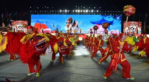 湯顯祖戲劇節(jié)開幕式演出現(xiàn)場。 撫州市委宣傳部 供圖