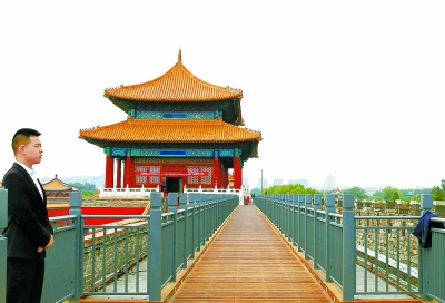 修繕后的神武門展廳和與其相通的故宮北城墻將重新開放。李繼輝 攝 