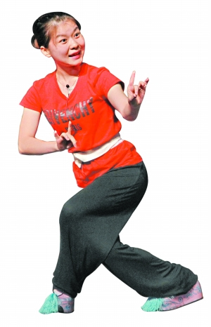 《秋色傳奇》排練現(xiàn)場(chǎng)，青年演員們傾情表演。