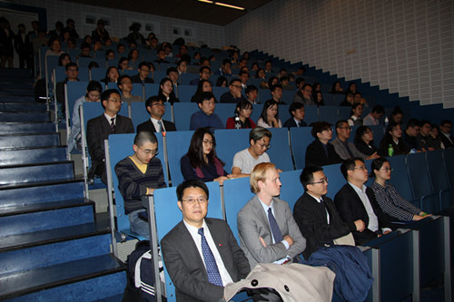 領保進校園活動現(xiàn)場。