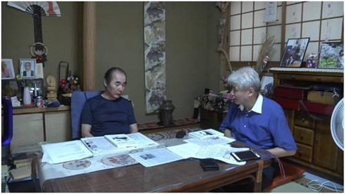 久保井規(guī)夫接受蔣豐采訪。