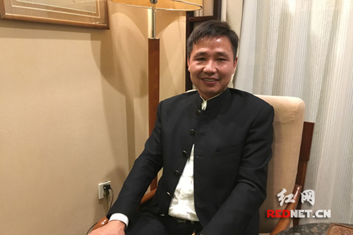 湘鄉(xiāng)籍僑商沈祖強(qiáng)。