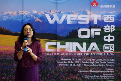 洪副總領(lǐng)事致辭。