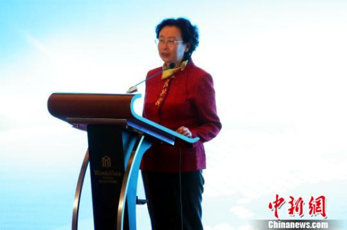 江西省委常委、組織部部長(zhǎng)趙愛(ài)明出席開(kāi)幕式并講話?！⒄祭?攝